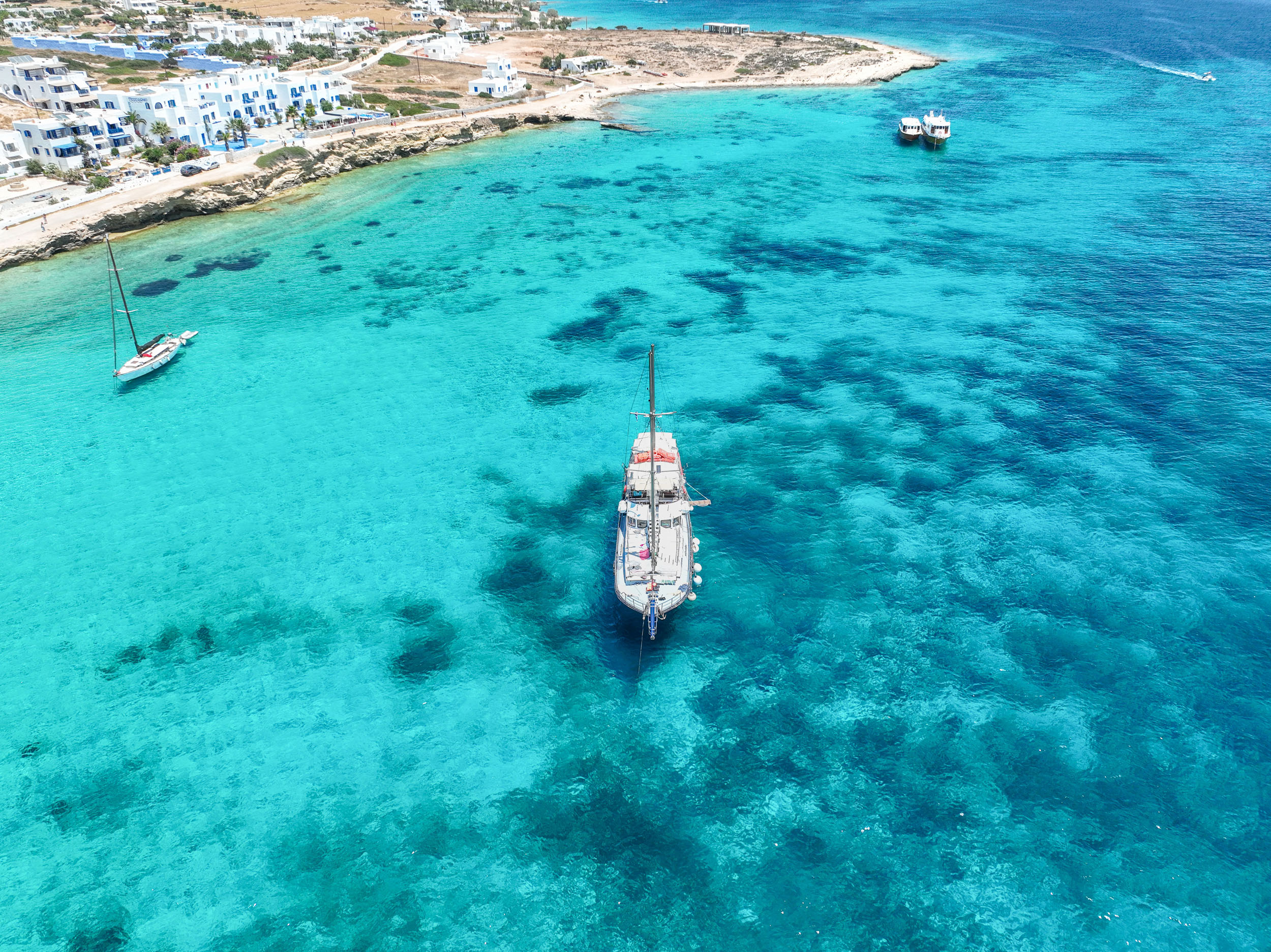 Rina’s Cave & Koufonisia Sailing Cruise from Naxos