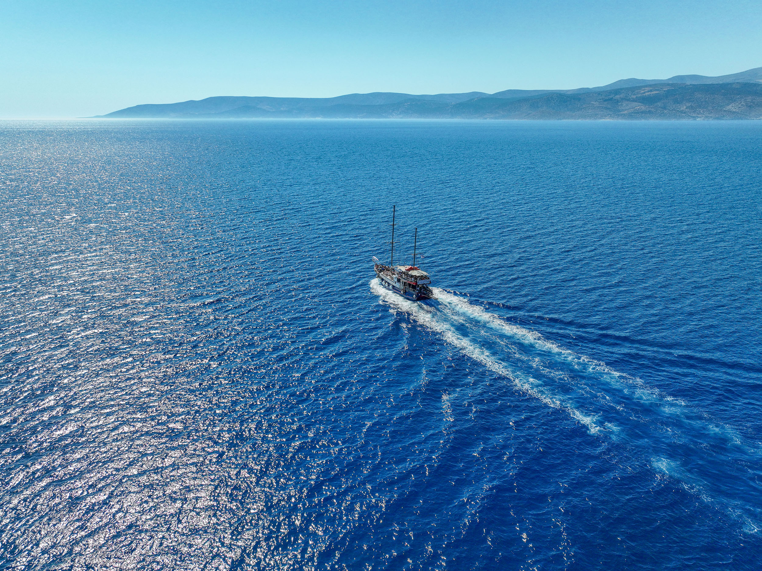 Rina’s Cave & Koufonisia Sailing Cruise from Naxos